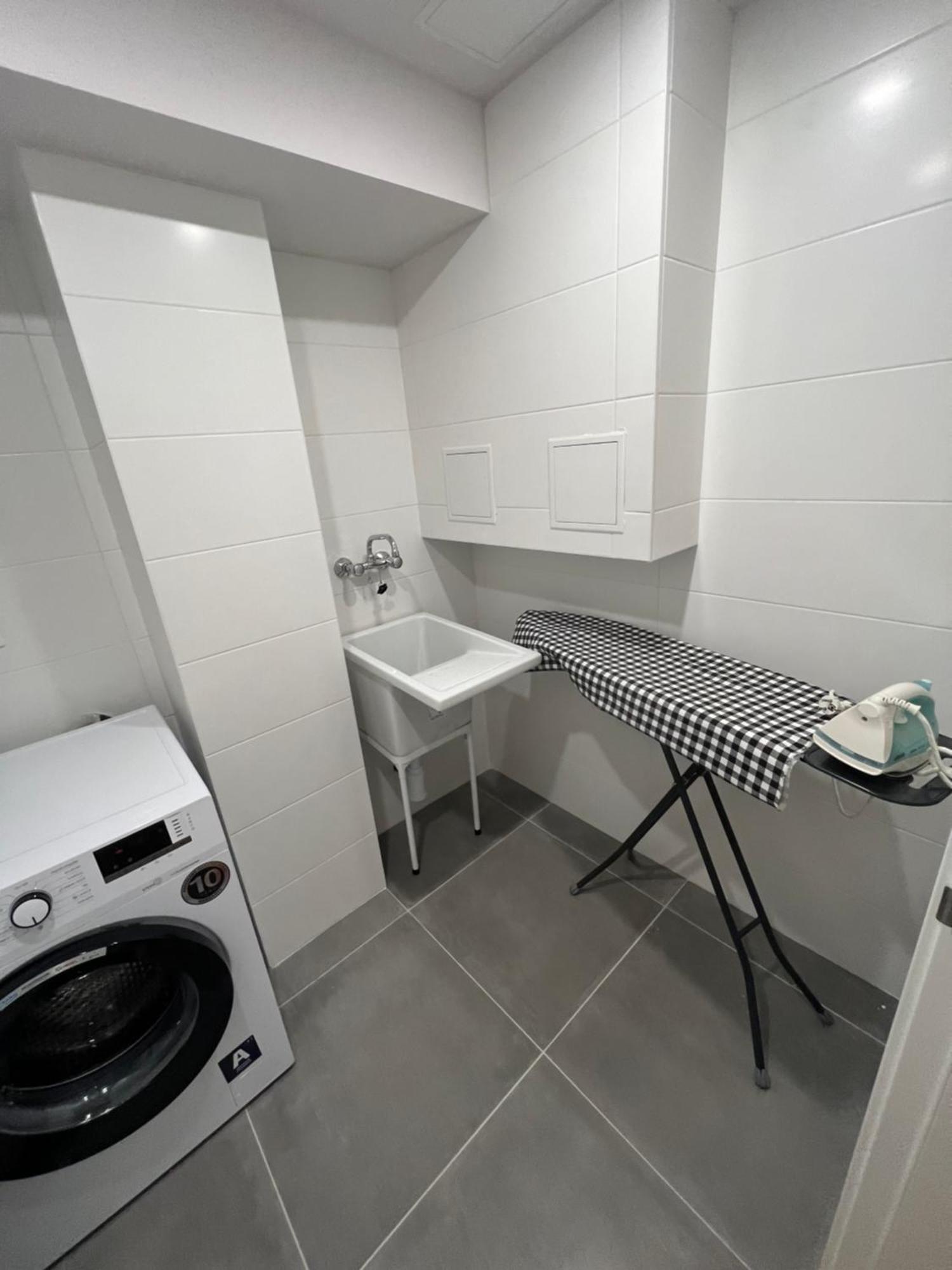 卢戈Vivienda Ronda Muralla A Estrenar公寓 外观 照片